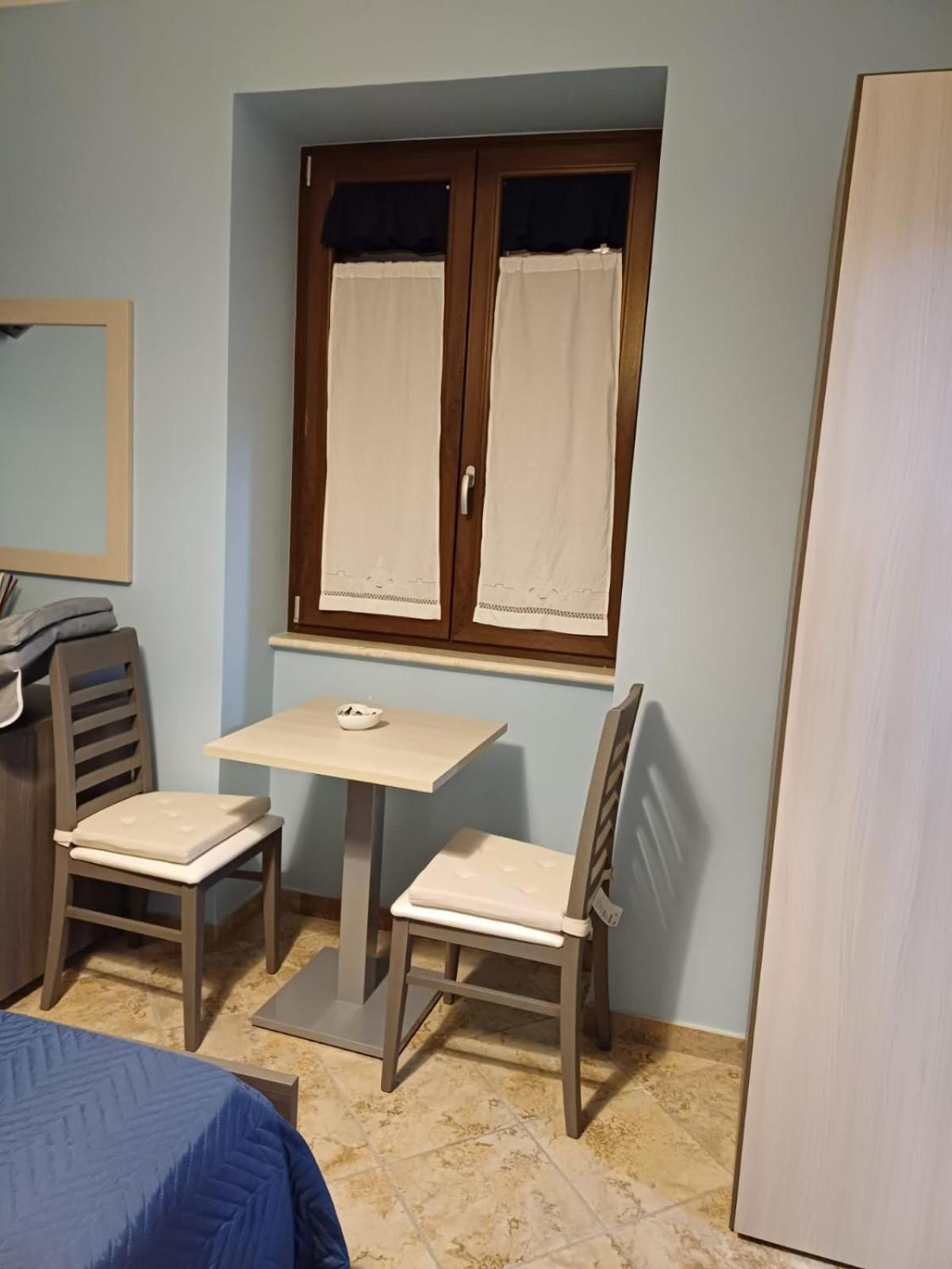 Core A Core Rooms Santo Stefano del Sole Chambre photo